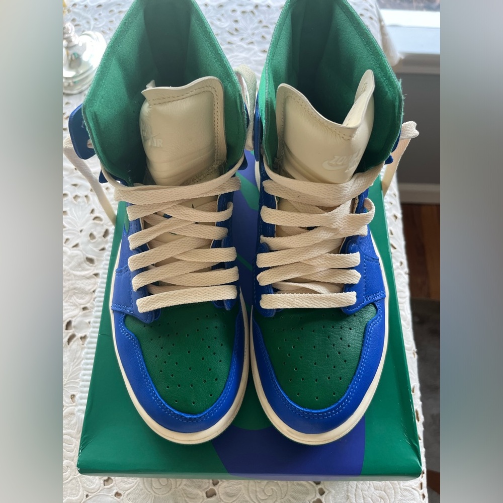 Aleali May x Jordan 1 High Zoom - Size:6.5 women’s